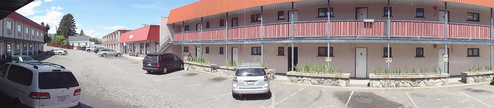 Canadas Best Value Inn & Suites 坎卢普斯 外观 照片